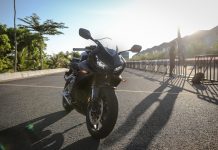 Honda CBR650R 2019 giá 254 triệu – môtô tầm trung cho khách Việt